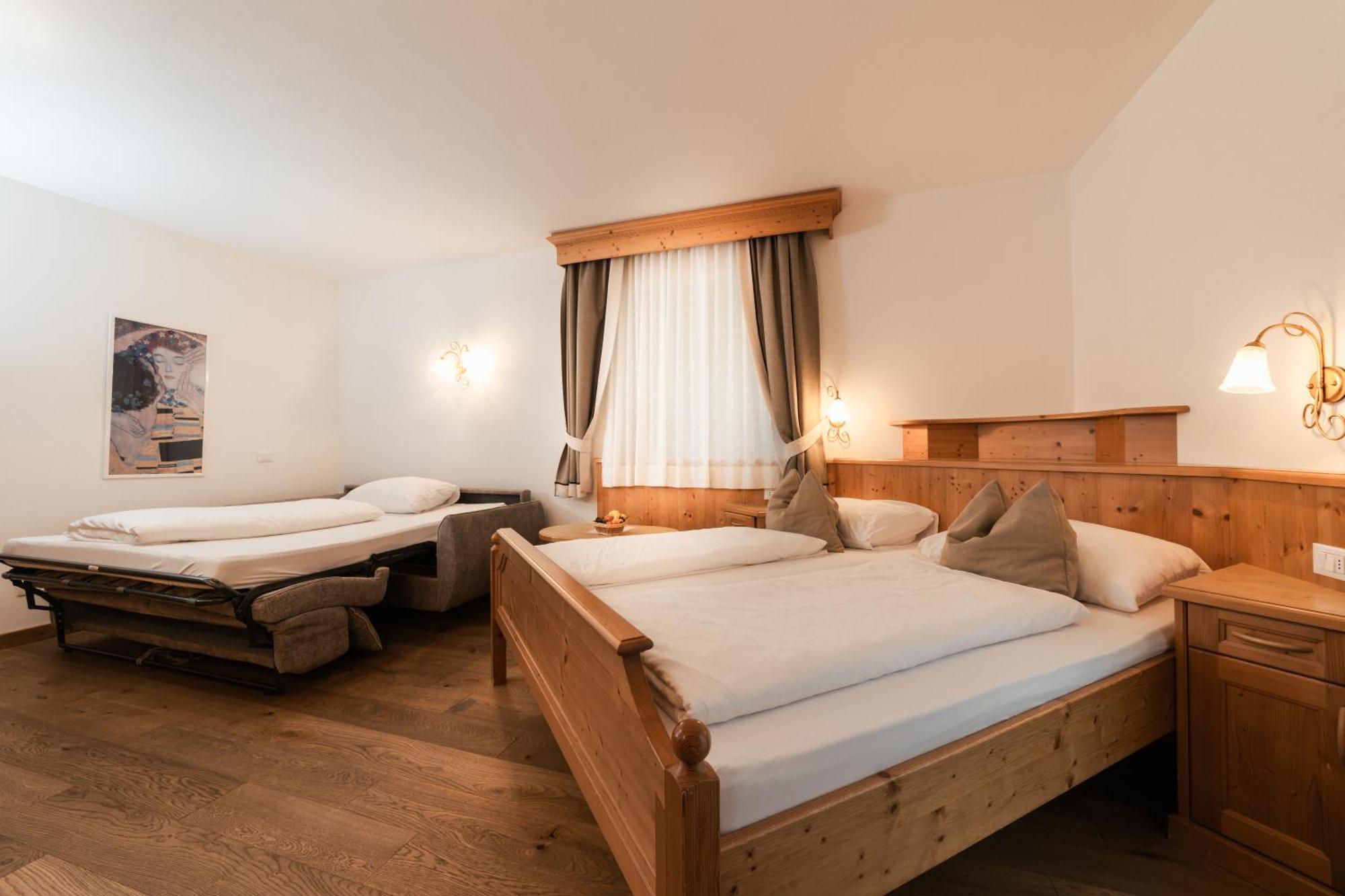 Luech Da Pcei Hotel 3*