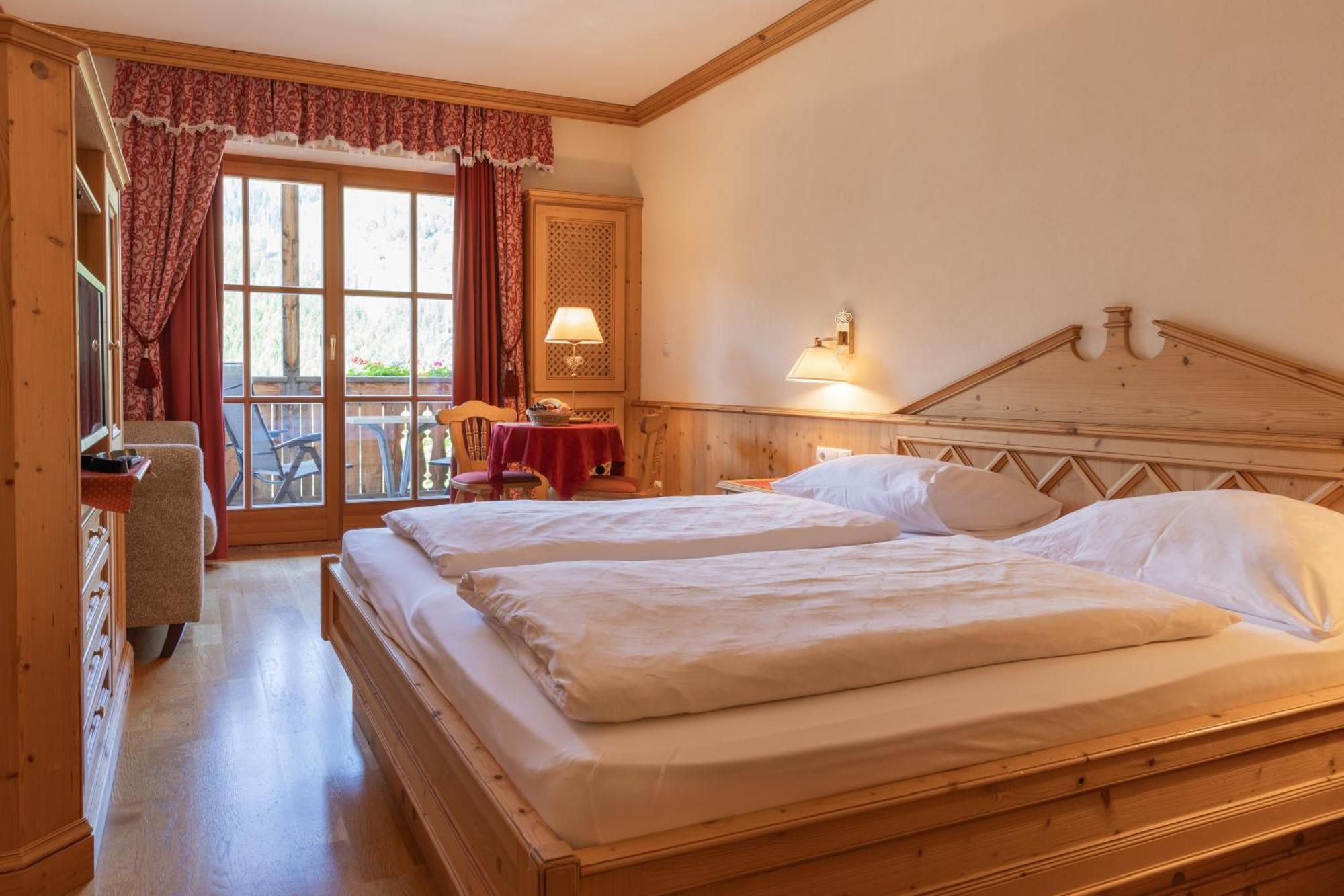 Hotel Luech Da Pcei San Cassiano (Badia)